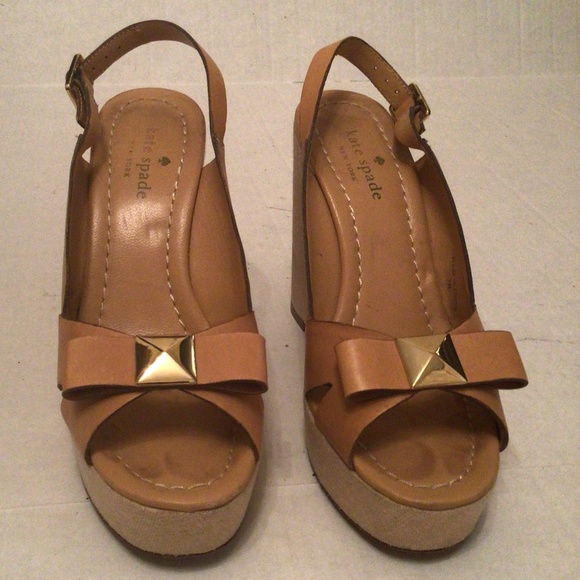 Kate Spade Leather Wedges with Bow Size7M - Picture 2 of 6